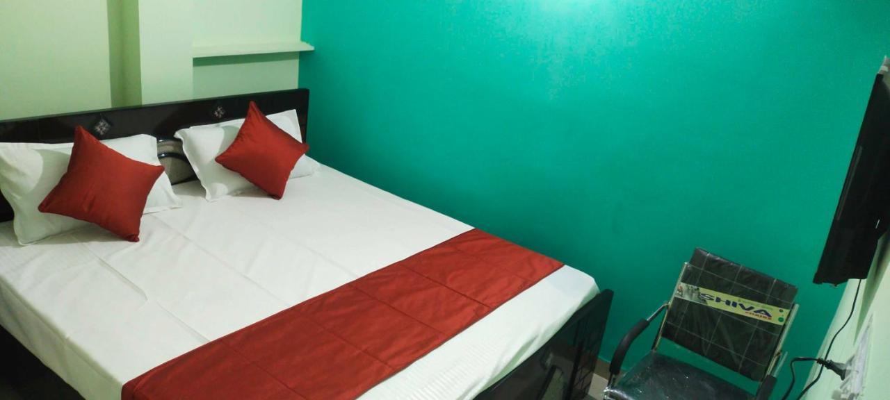 Spot On Hotel Royal Garden Danapur Esterno foto